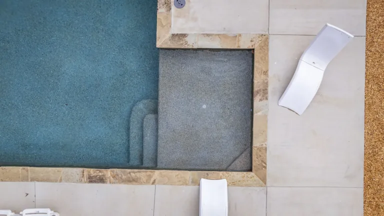 Swimming pool built by Bulldog Pool Builders