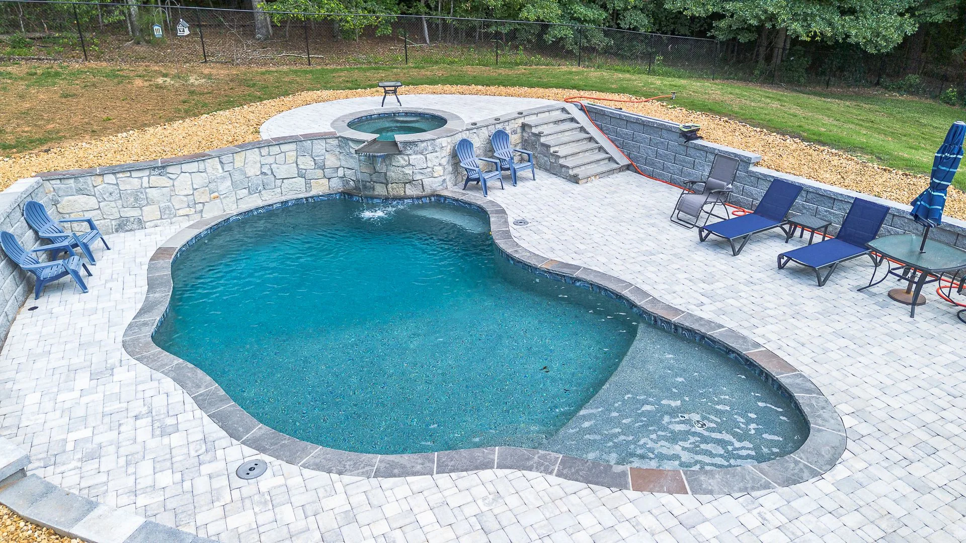 Fiberglass Pool Benefits That Monroe, GA Homeowners Should Know
